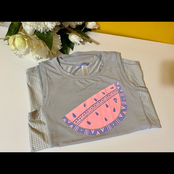 Ivivva by Lululemon Sleeveless top - Picture 1 of 3